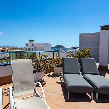 Inviting In - La Oliva Near The